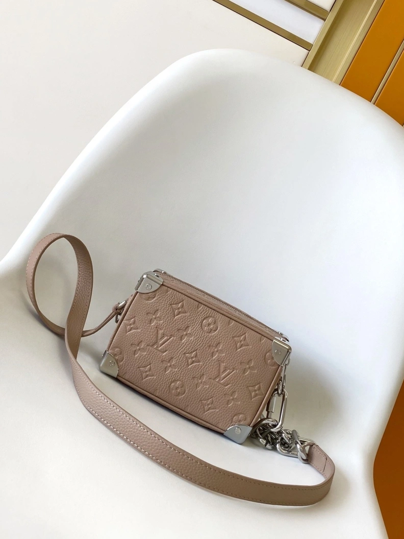 Sophisticated LX Box Bags 7500
