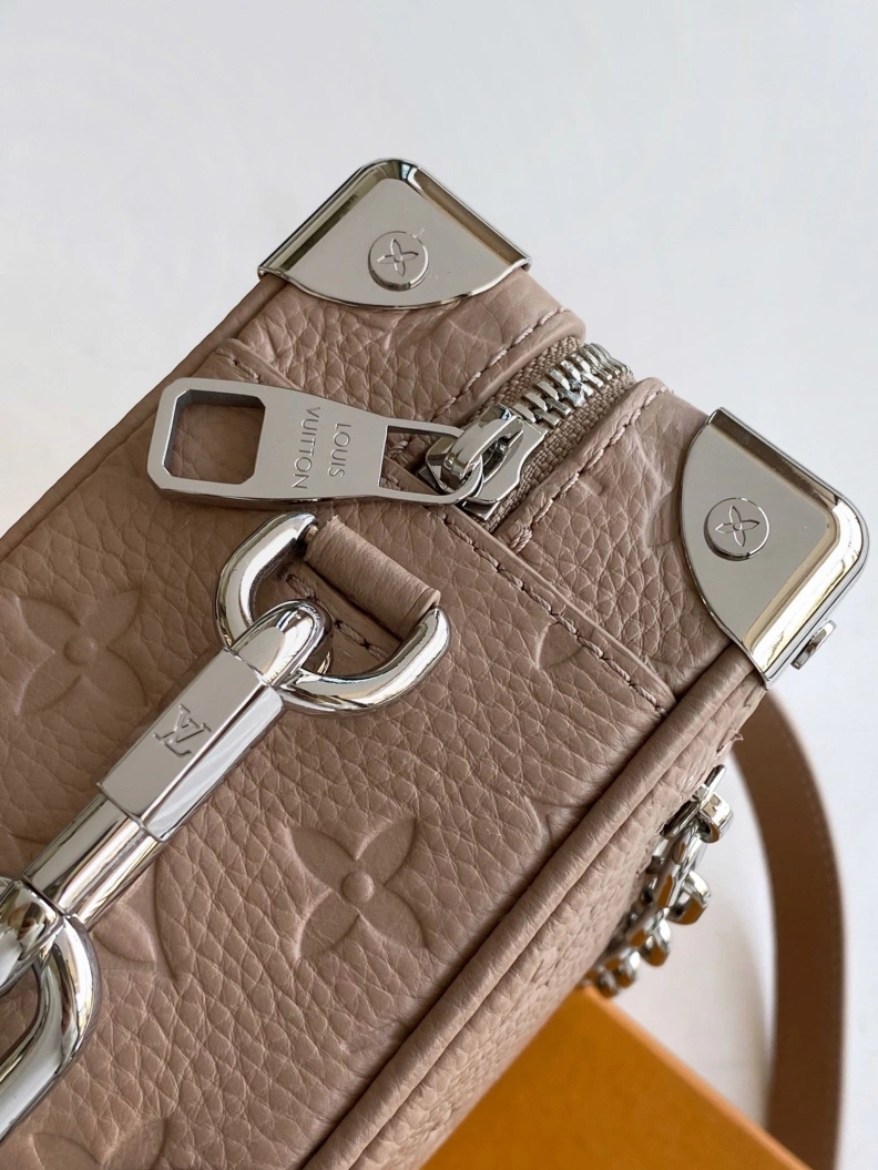Sophisticated LX Box Bags 7500