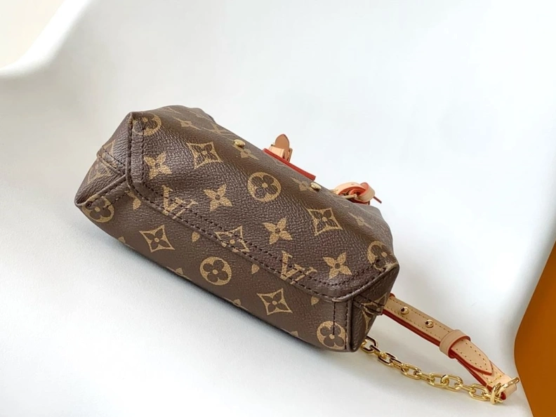 Popular LX Top Handle Bags 6933
