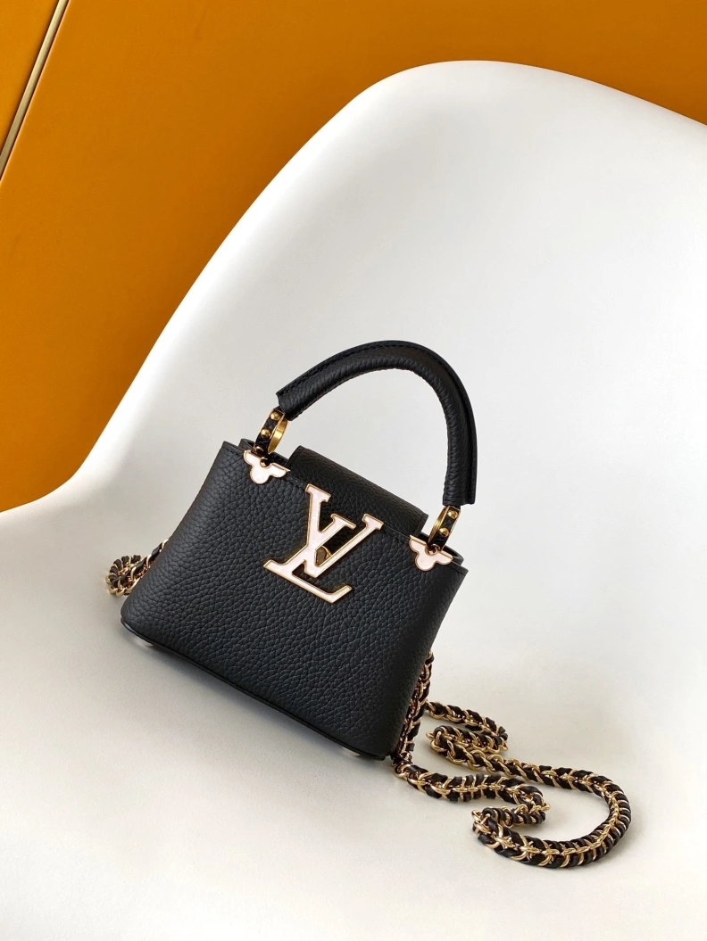 Breathable LX Caxucines Bags 7448