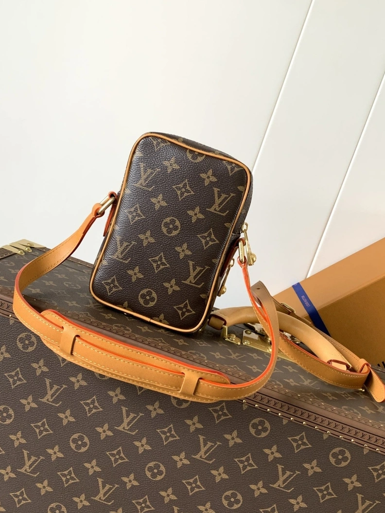 Comfortable LX Satchel Bags 7273