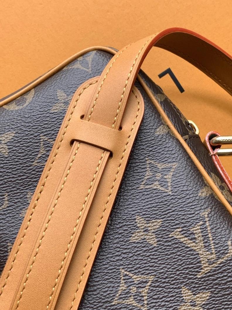 Comfortable LX Satchel Bags 7273