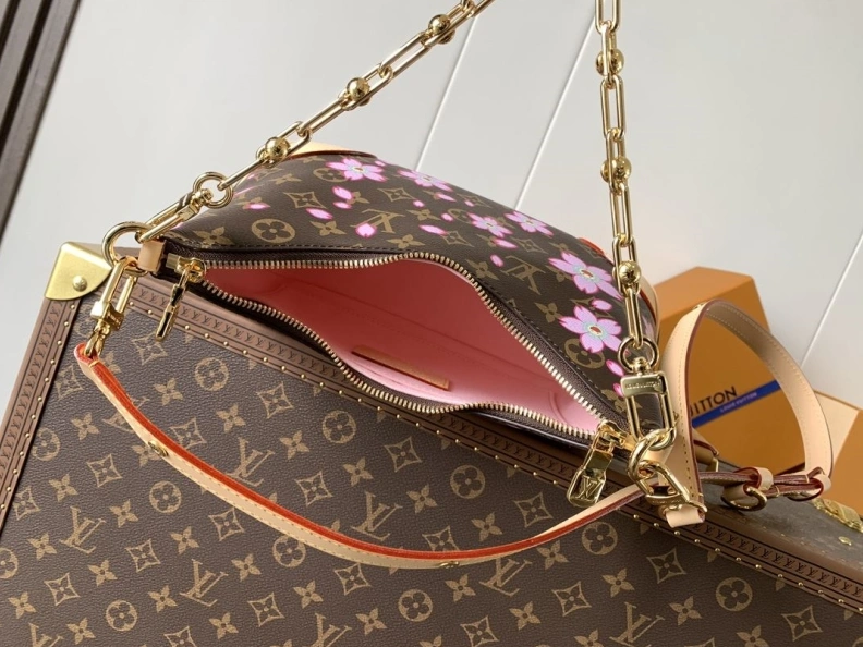 Efficient LX Satchel Bags 7288