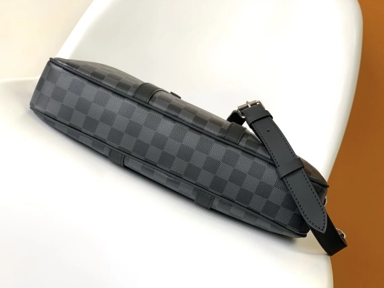 LX Mens Briefcases Bold 7365