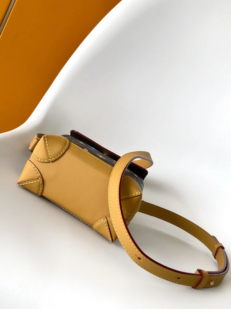 Efficient LX Satchel Bags 7272
