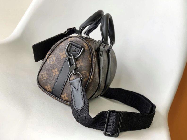 Sleek LX Speedy Bags 6989