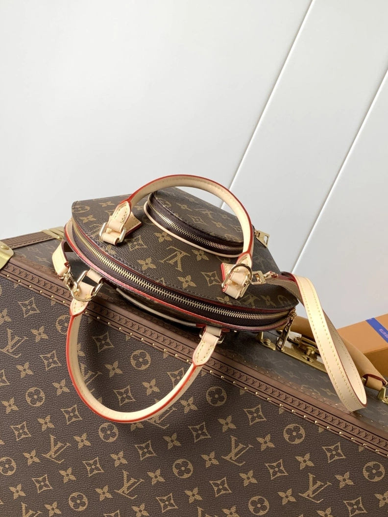 LX Top Handle Bags Bright 6925