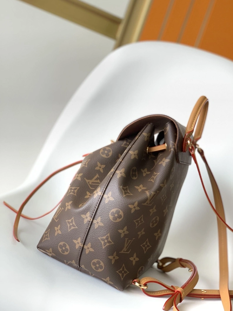 Fashionable LX Backpacks 7584