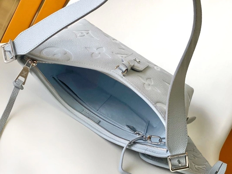LX Top Handle Bags GoAnywhere 6916