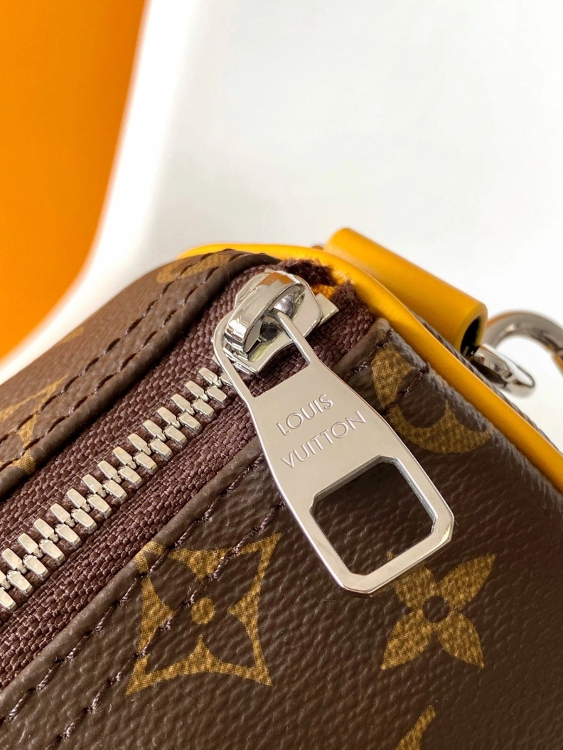Bold LX Speedy Bags 7005