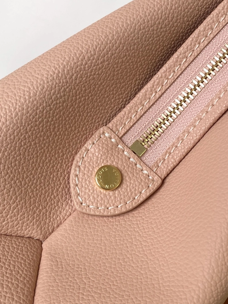 Classic LX Top Handle Bags 6912