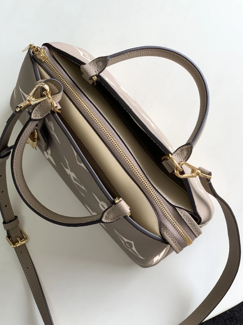 Affordable LX Top Handle Bags 6908