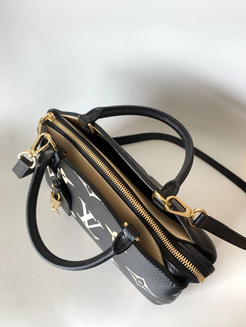 Flexible LX Top Handle Bags 6913
