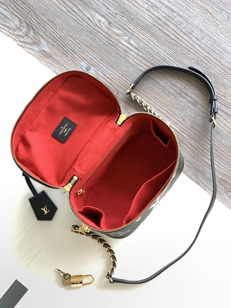 Breathable LX Cosmetic Bags 7376