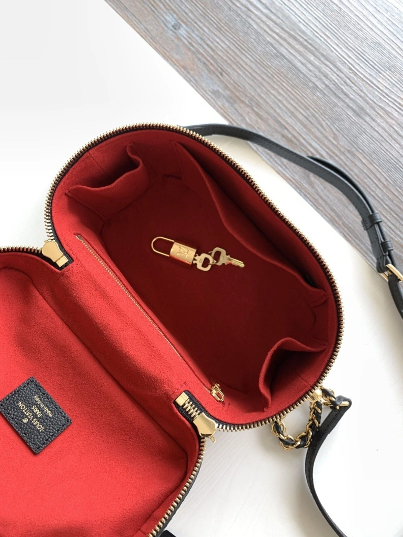 Breathable LX Cosmetic Bags 7376