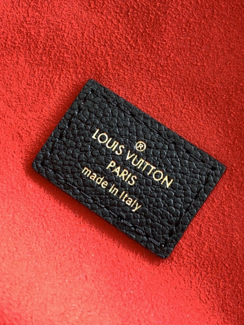 Breathable LX Cosmetic Bags 7376