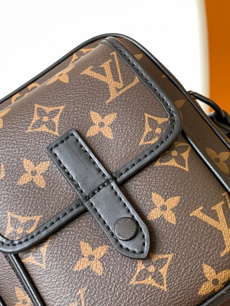 EyeCatching LX Satchel Bags 7226