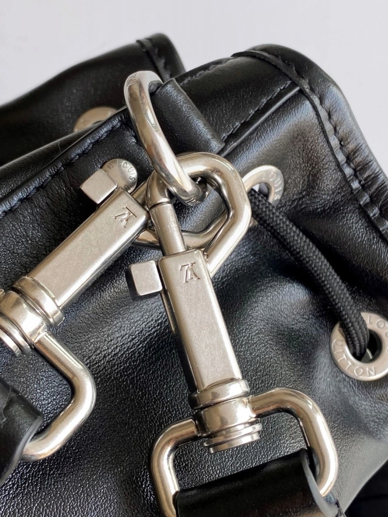 Practical LX Bucket Bags 7449