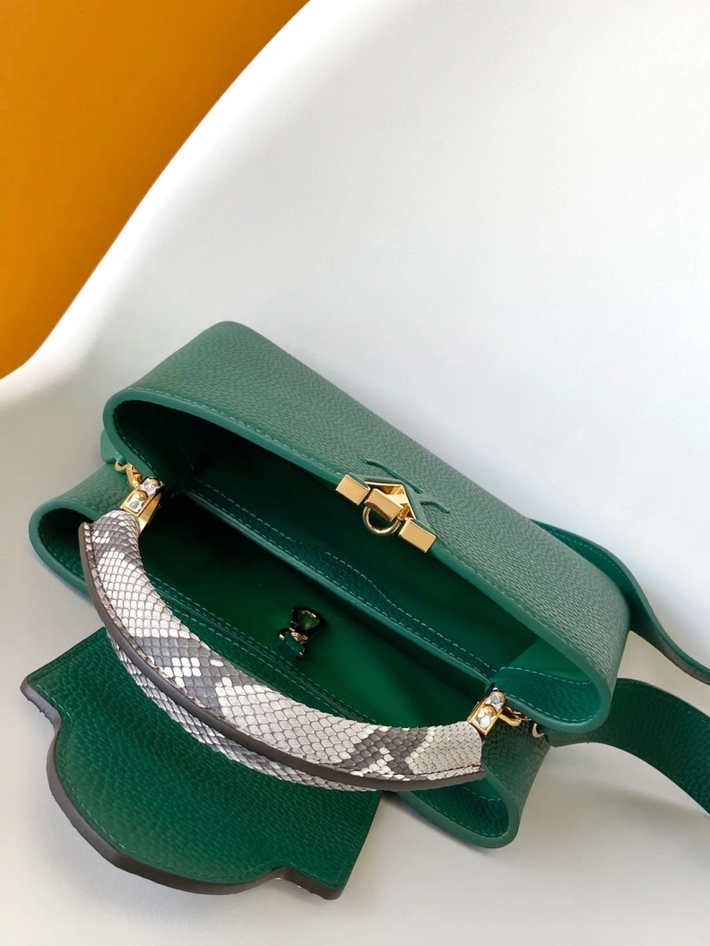 Sleek LX Caxucines Bags 7431