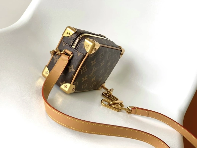 Practical LX Box Bags 7487