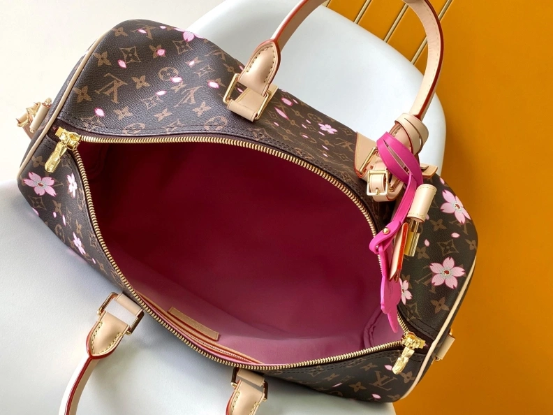 Stylish LX Travel Bags 6798