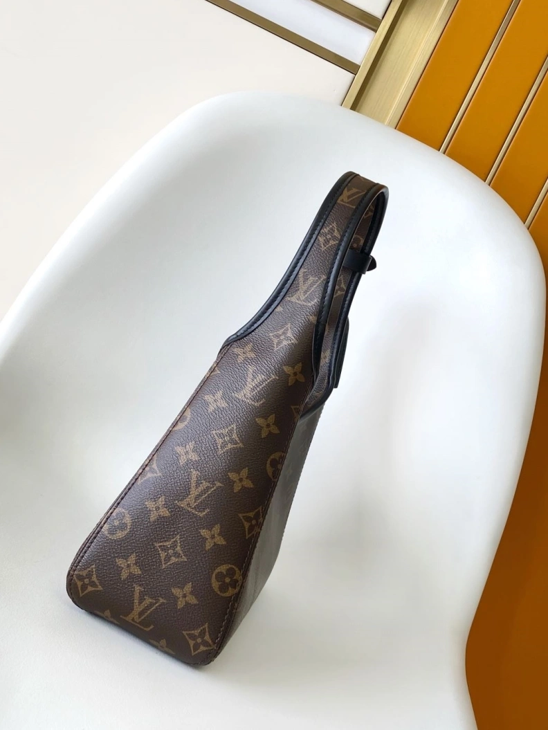 LX Top Handle Bags HighQuality 6896