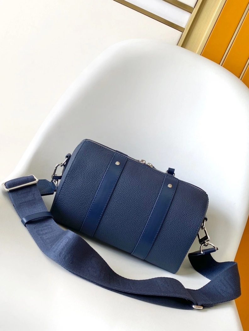 LX Speedy Bags Sleek 6980