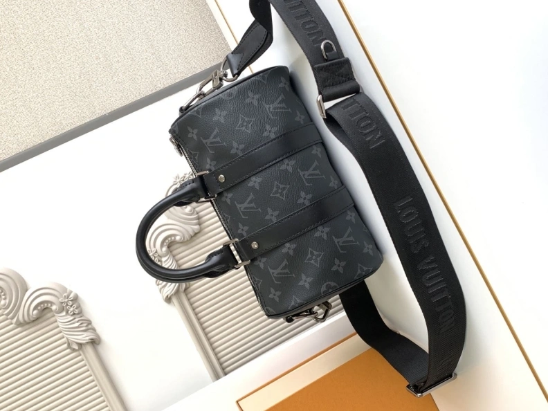 LX Speedy Bags Versatile 6976