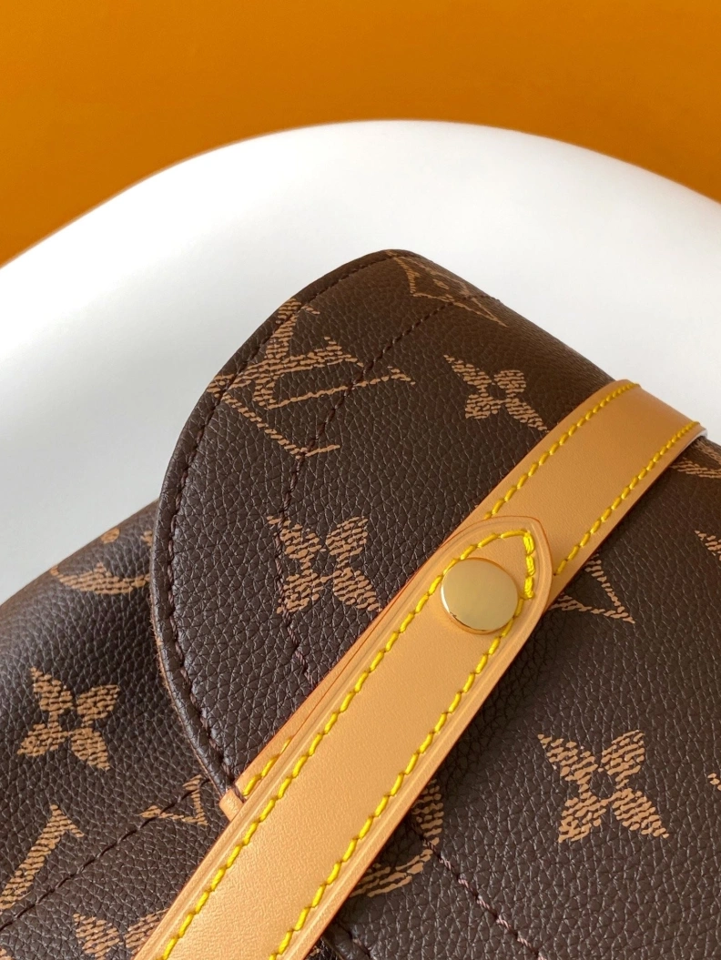 Classic LX Backpacks 7543