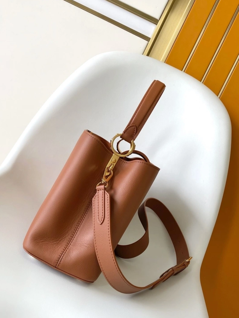 Unique LX Caxucines Bags 7417