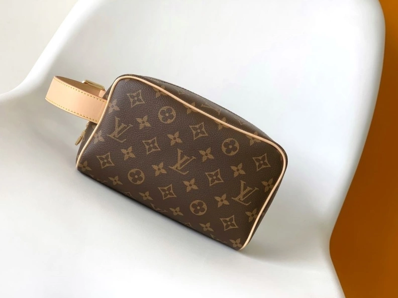 ModernLook LX Cosmetic Bags 7385