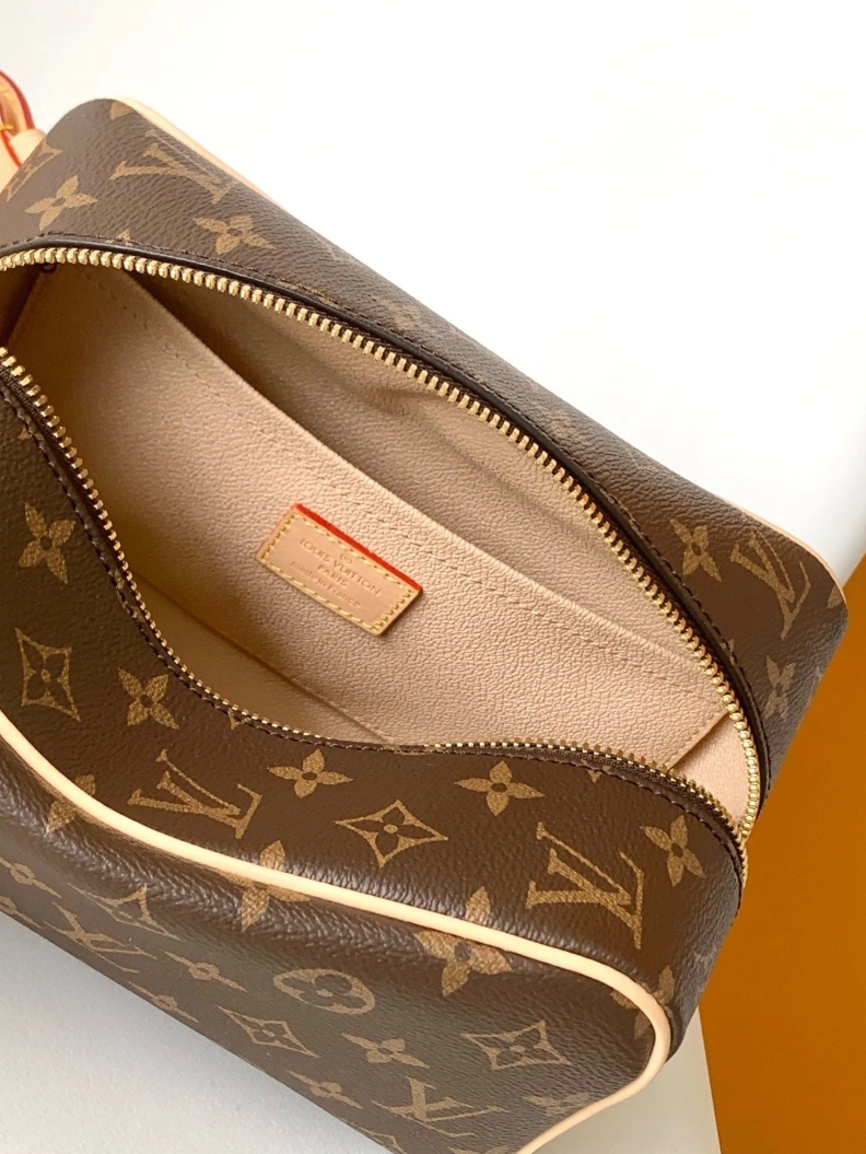 ModernLook LX Cosmetic Bags 7385