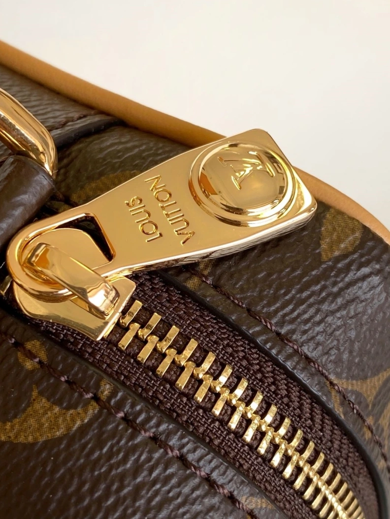 LX Satchel Bags Resilient 7197