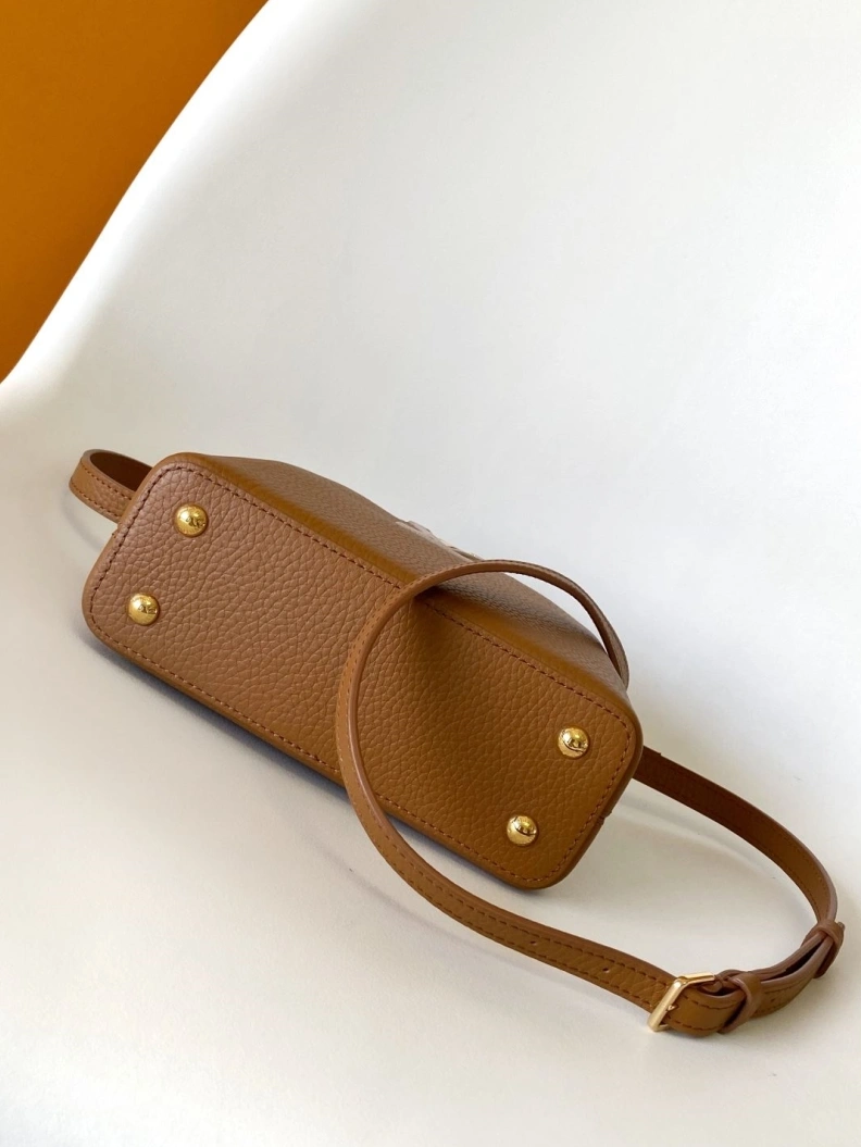 WellDesigned LX Caxucines Bags 7436