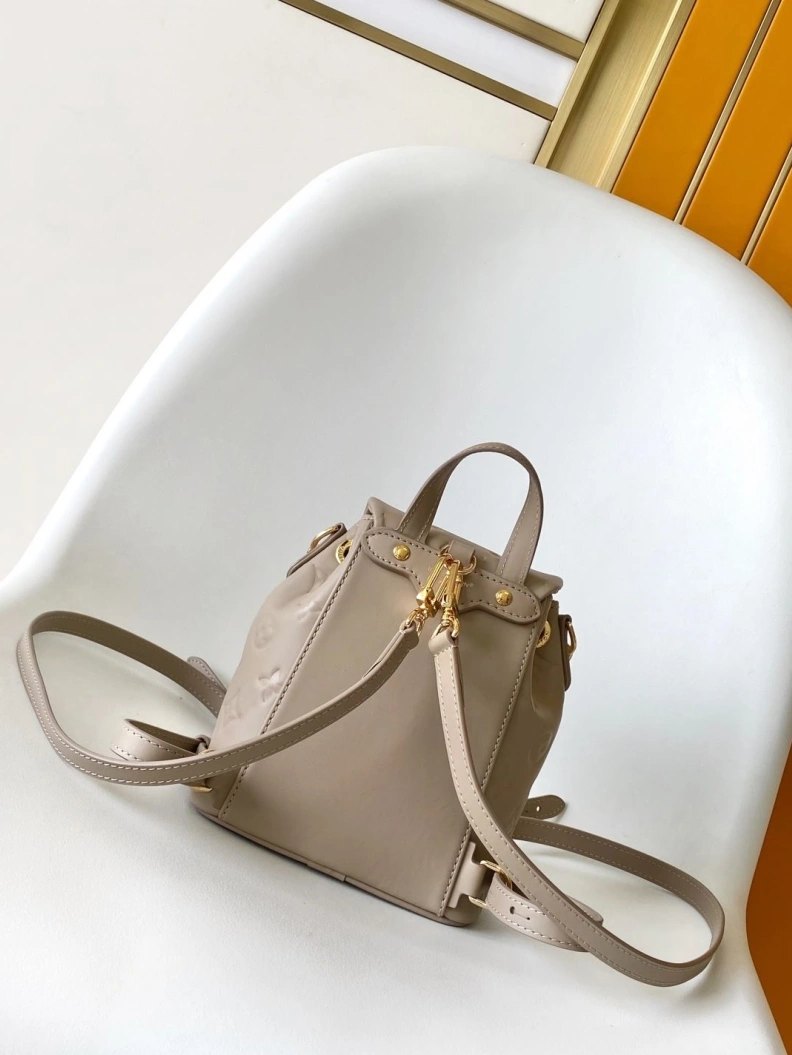 ModernLook LX Backpacks 7521