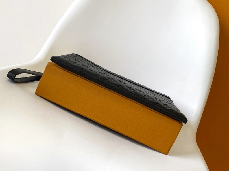 Minimalist LX Clutch Bags 7415