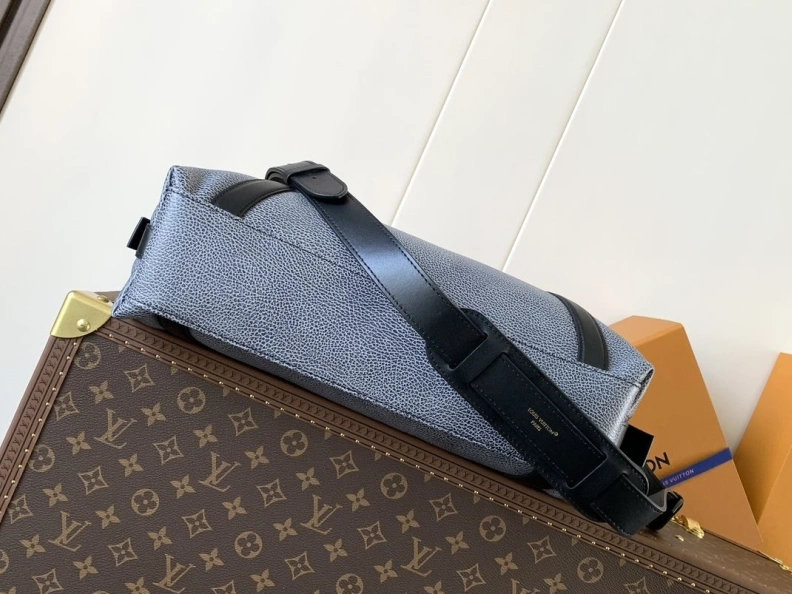 Durable LX Top Handle Bags 6867