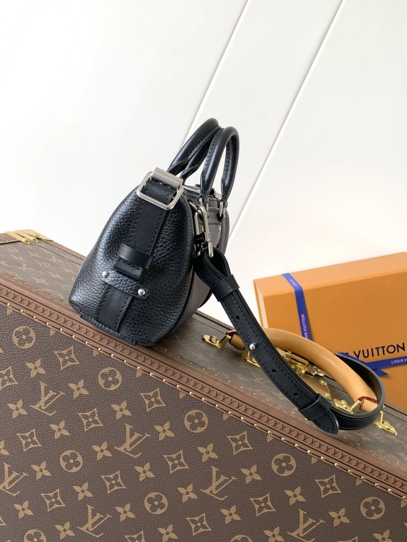 NewStyle LX Top Handle Bags 6871
