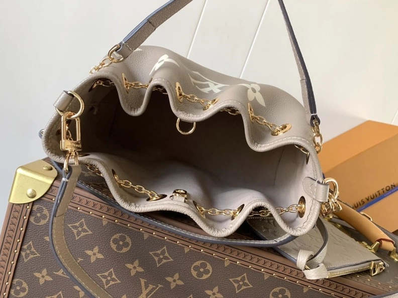 Bold LX Top Handle Bags 6873