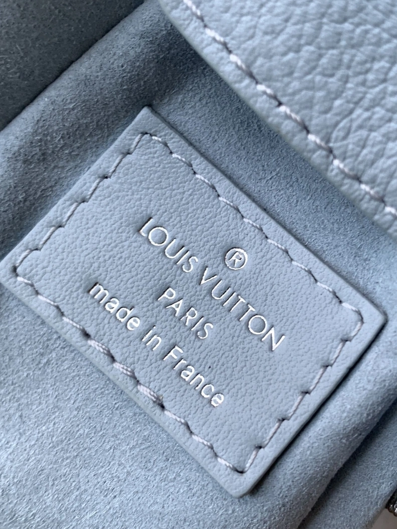 Lightweight LX Box Bags 7483