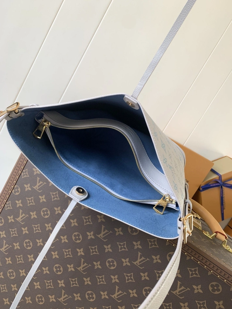 LX Top Handle Bags StreetReady 6880