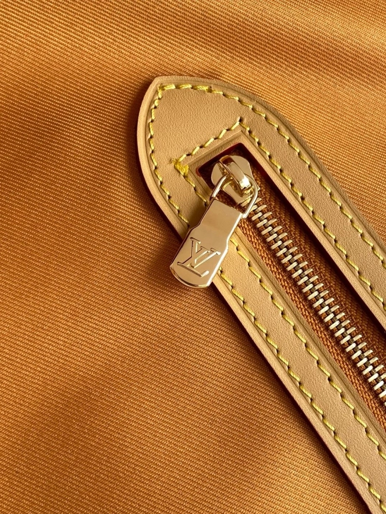 Refined LX Travel Bags 6801