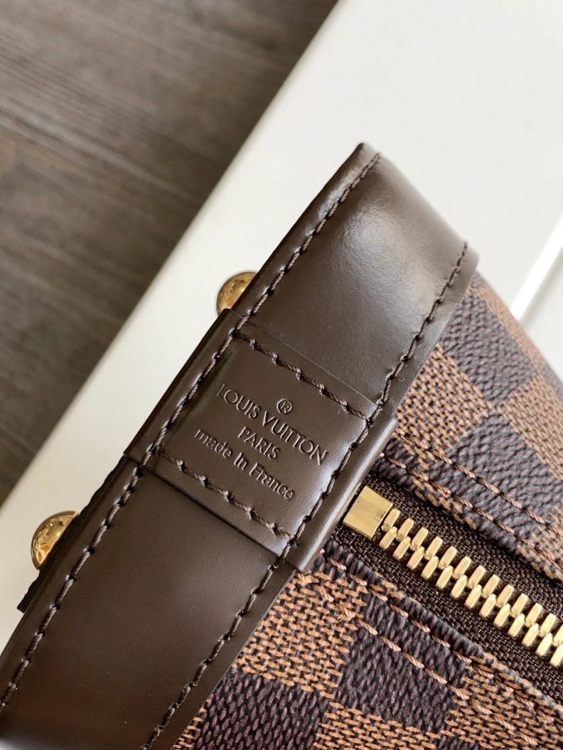LX Top Handle Bags Classic 6870