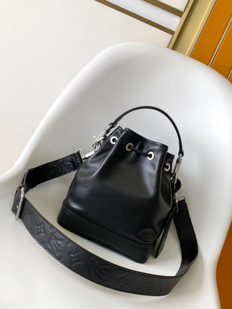 Fashionable LX Bucket Bags 7447