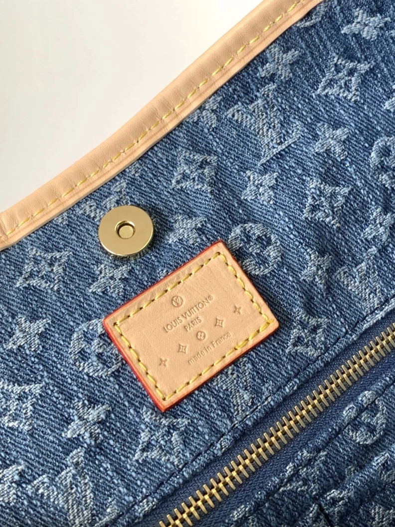 Cozy LX Top Handle Bags 6858