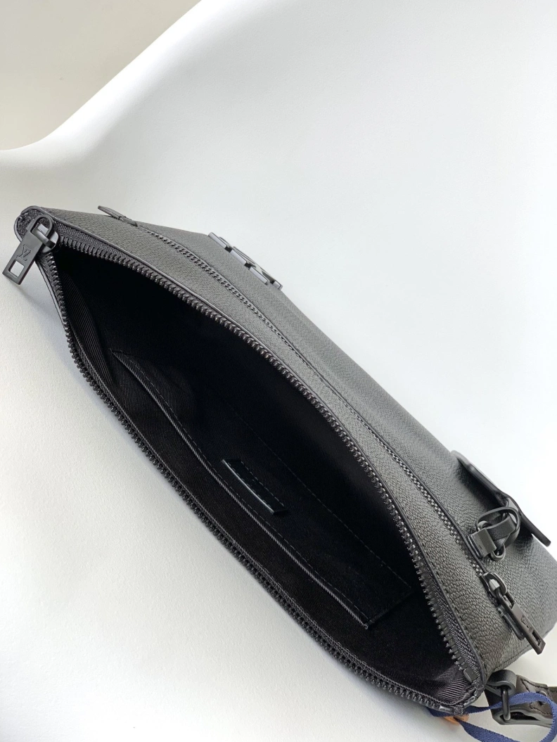 Lightweight LX Clutch Bags 7392