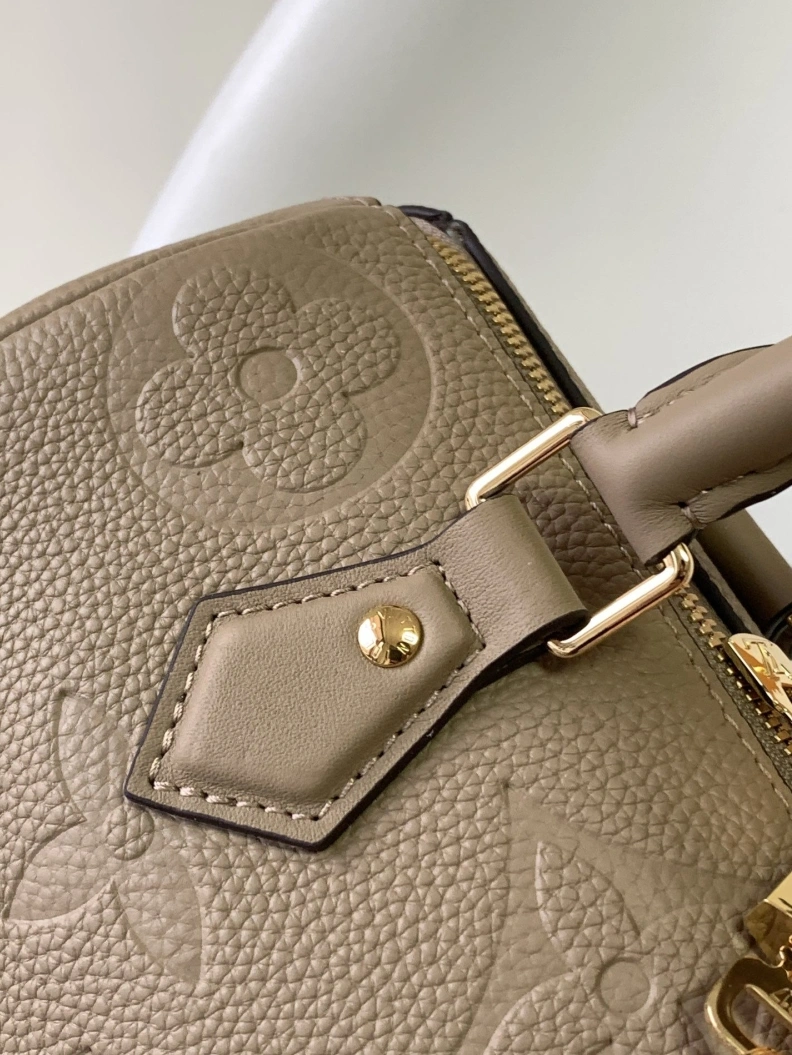 LX Speedy Bags Resilient 6966