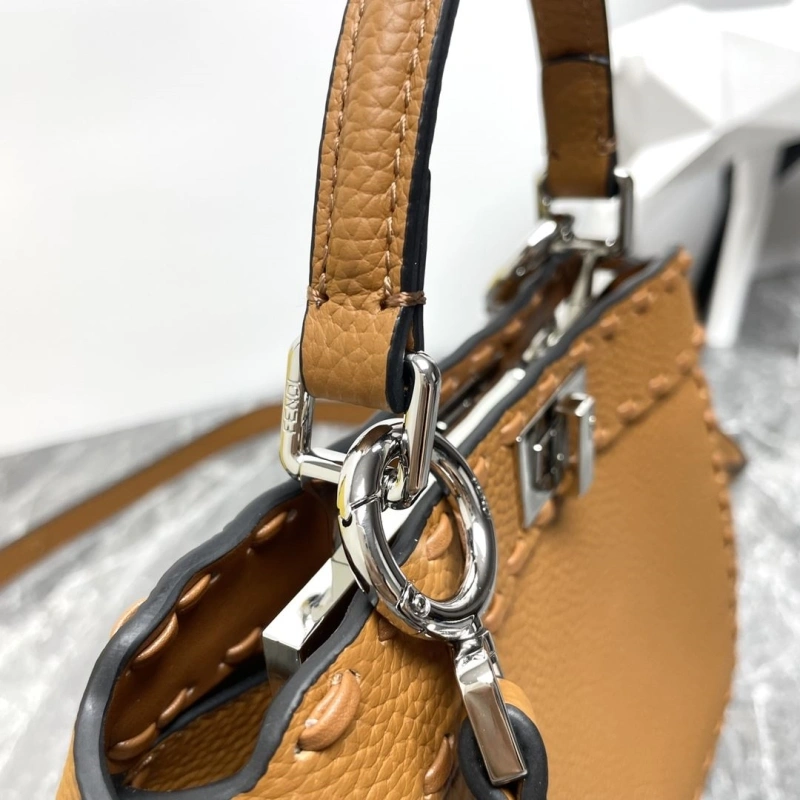 WellDesigned Fxndx Top Handle Bags 69545