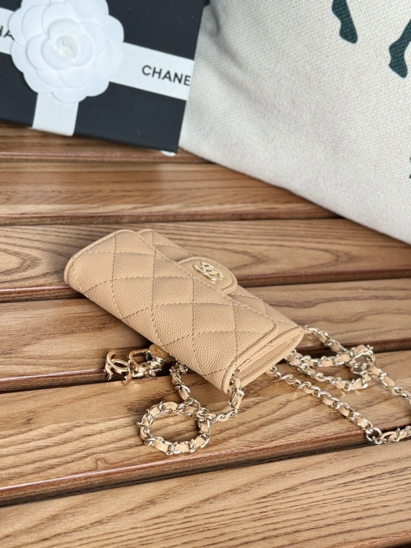 Resilient Chxnxl Wallets 30054