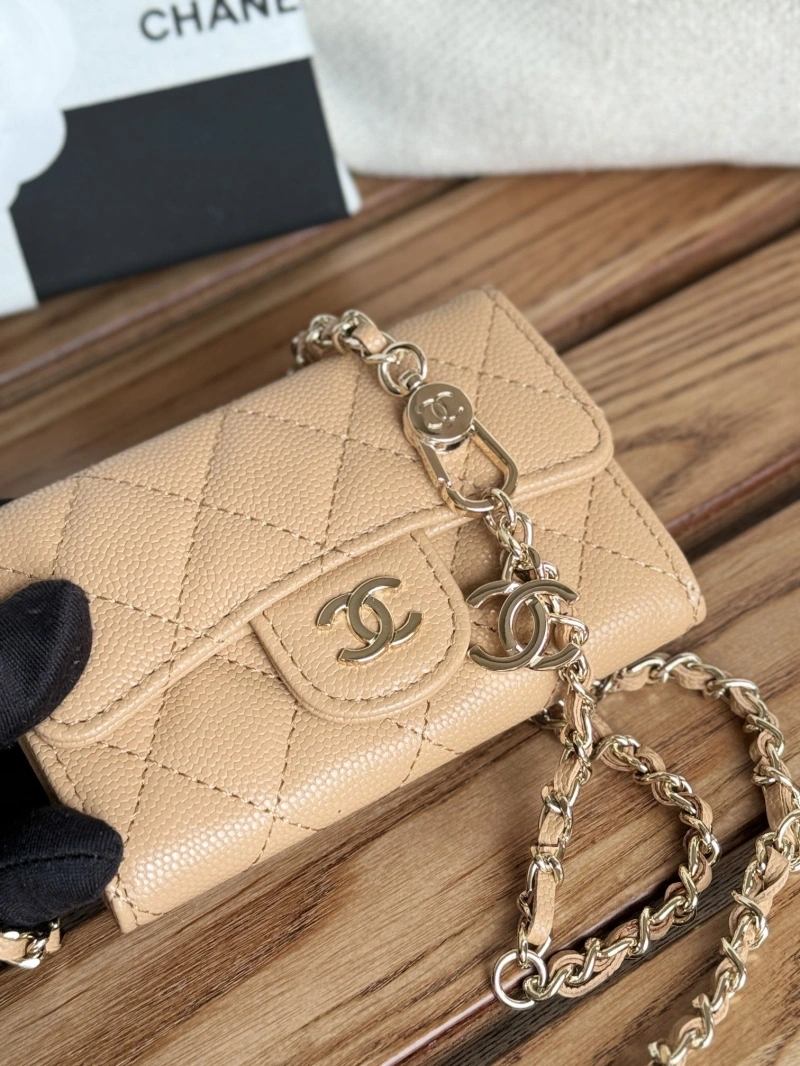 Resilient Chxnxl Wallets 30054